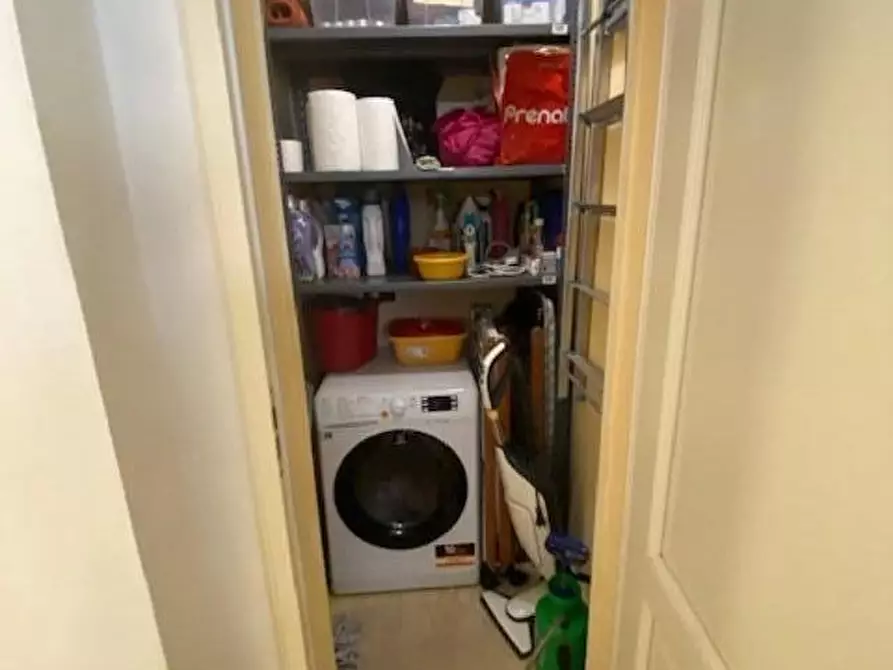 Immagine 10 di Appartamento in vendita  a Pisa