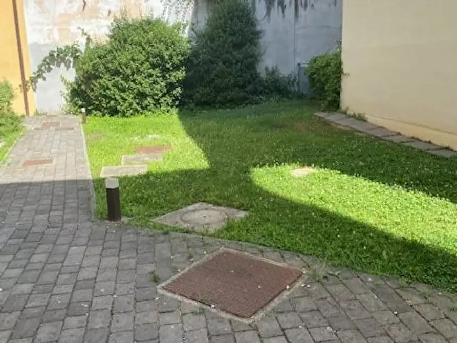 Immagine 16 di Appartamento in vendita  a Pisa