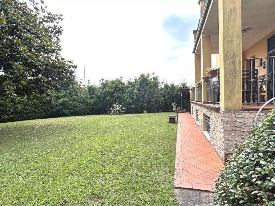 Immagine 41 di Villa in vendita  a Arcola