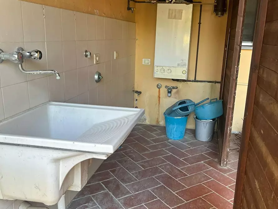 Immagine 8 di Villetta a schiera in vendita  a Ponsacco