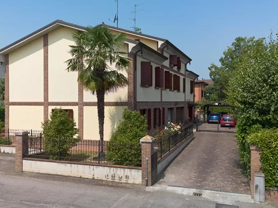 Immagine 13 di Casa semindipendente in vendita  a Campegine