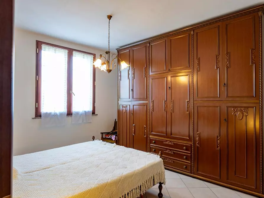 Immagine 9 di Casa semindipendente in vendita  a Campegine