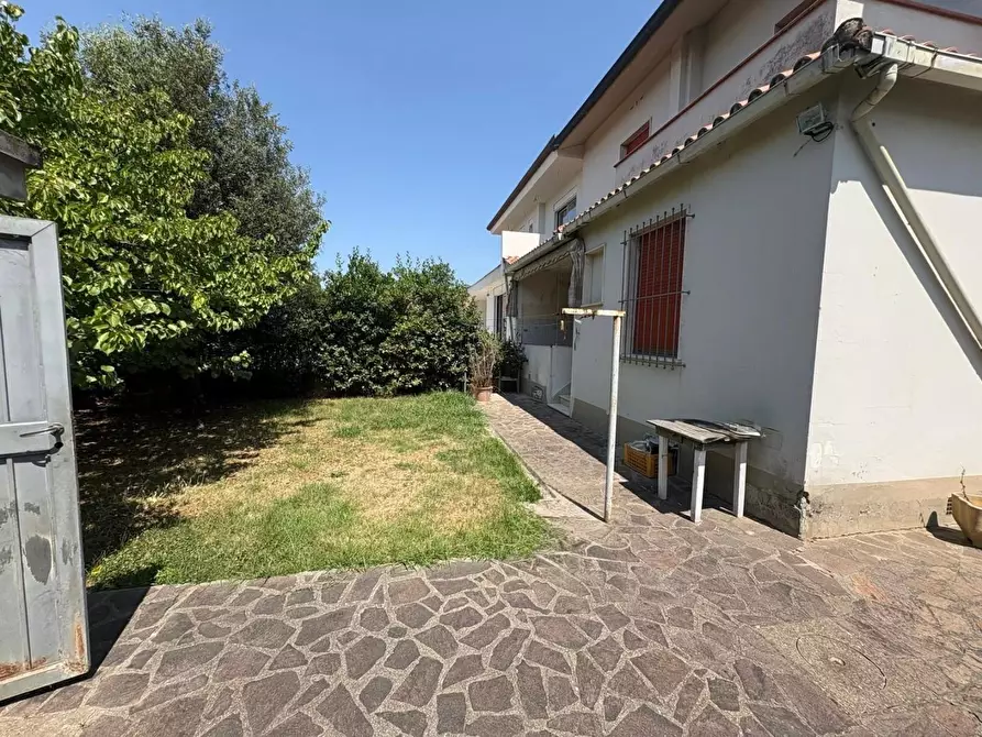 Immagine 27 di Casa bifamiliare in vendita  a Santa Croce Sull'arno