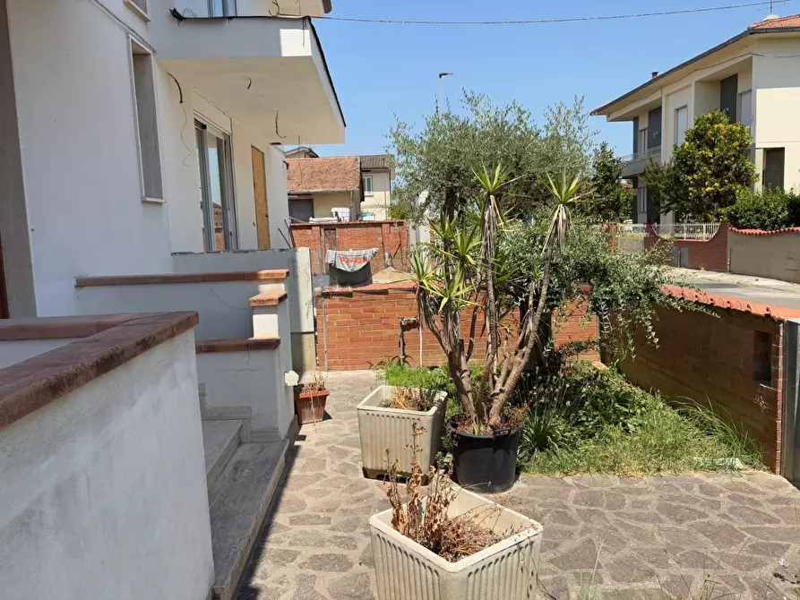 Immagine 32 di Casa bifamiliare in vendita  a Santa Croce Sull'arno