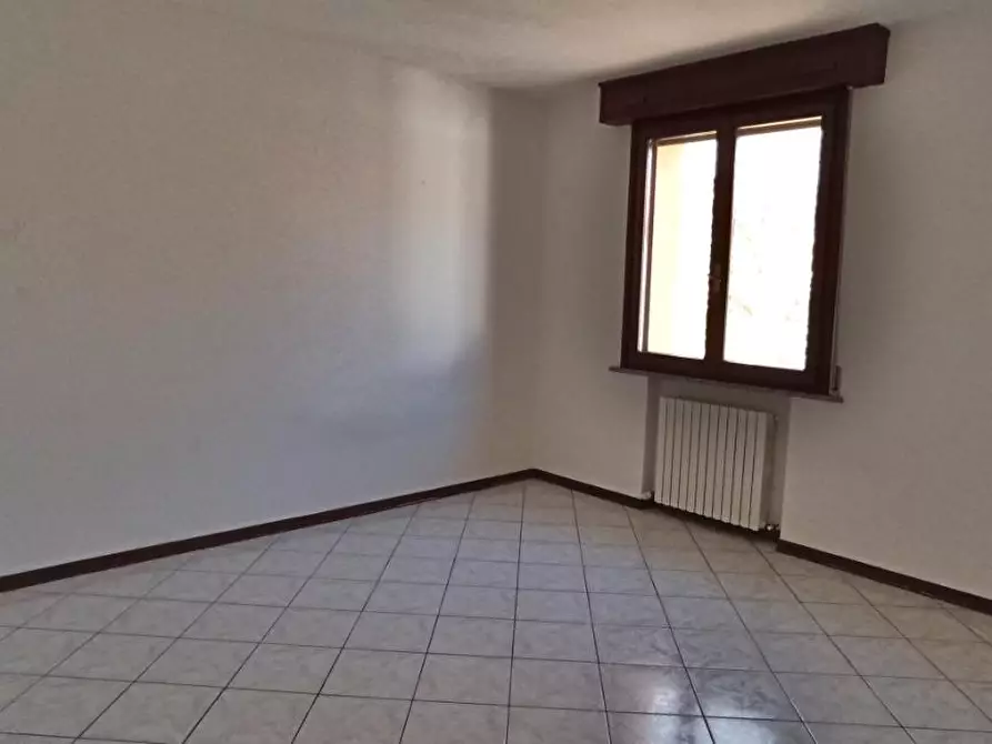 Immagine 6 di Casa semindipendente in vendita  a Gattatico