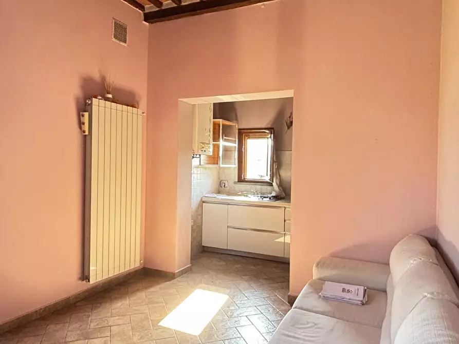 Immagine 6 di Appartamento in vendita  a Cascina