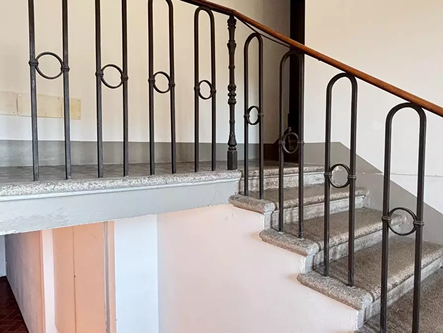 Immagine 2 di Appartamento in vendita  a Cascina