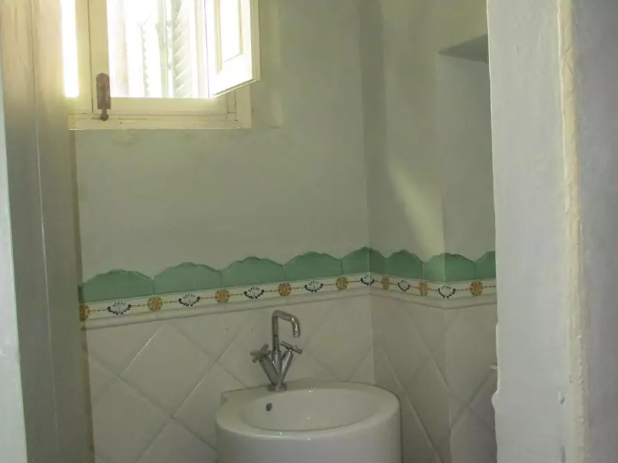 Immagine 4 di Ufficio in vendita  a Pontedera