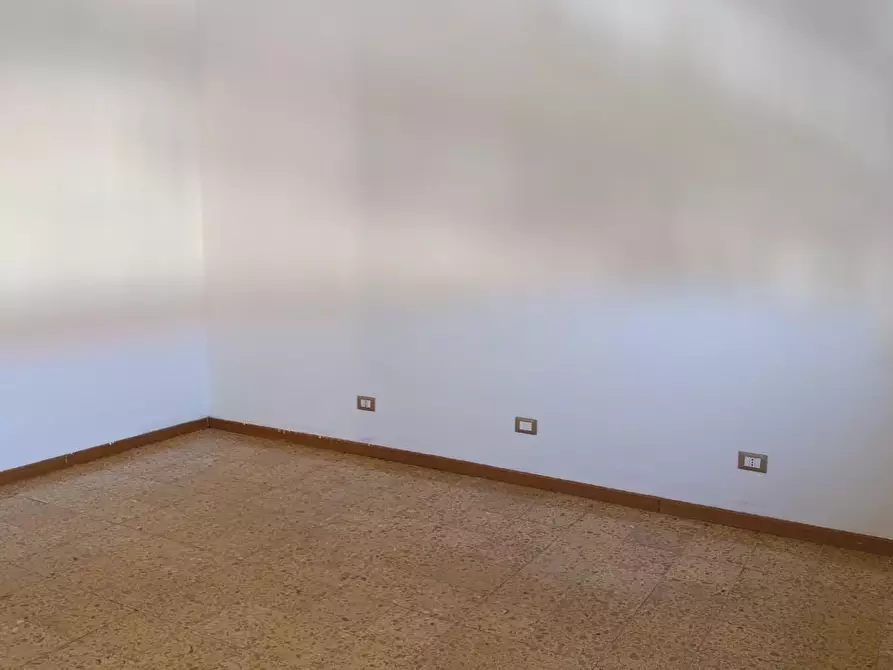 Immagine 13 di Appartamento in vendita  a Pisa