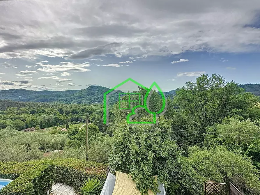 Immagine 22 di Rustico / casale in vendita  a Camaiore