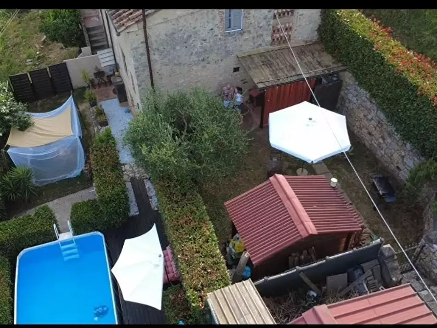 Immagine 30 di Rustico / casale in vendita  a Camaiore