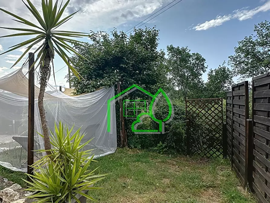 Immagine 6 di Rustico / casale in vendita  a Camaiore