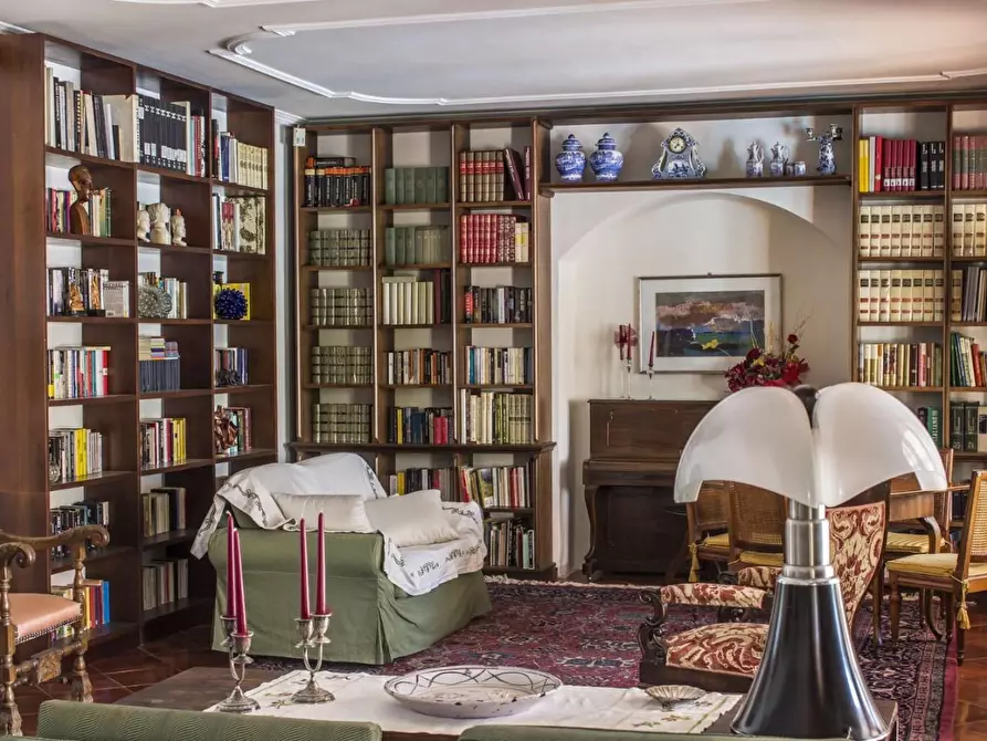 Immagine 22 di Villa in vendita  a Capannoli