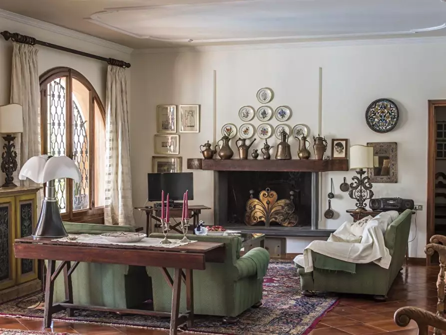 Immagine 21 di Villa in vendita  a Capannoli