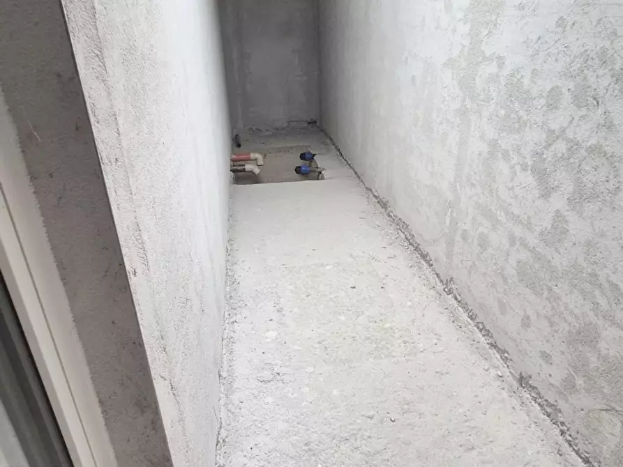 Immagine 33 di Villa in vendita  a Camaiore