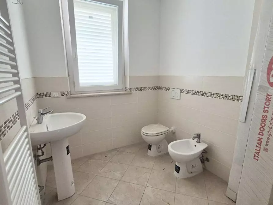 Immagine 44 di Villa in vendita  a Camaiore