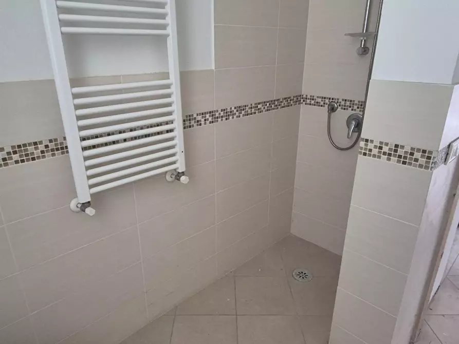 Immagine 23 di Villa in vendita  a Camaiore