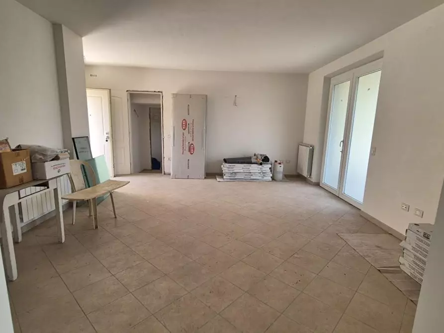 Immagine 6 di Villa in vendita  a Camaiore