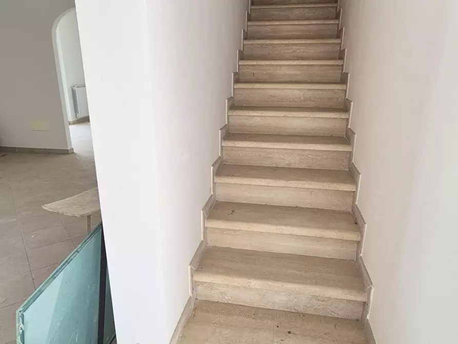 Immagine 34 di Villa in vendita  a Camaiore