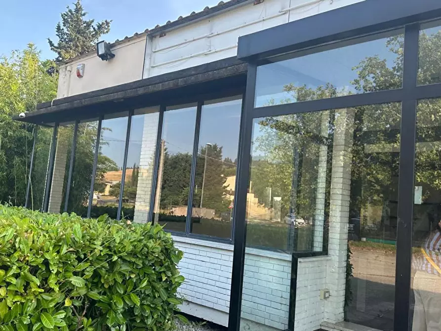 Immagine 5 di Locale commerciale in affitto  a Empoli