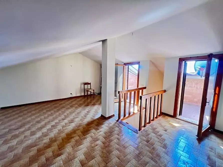 Immagine 19 di Appartamento in vendita  a Siena