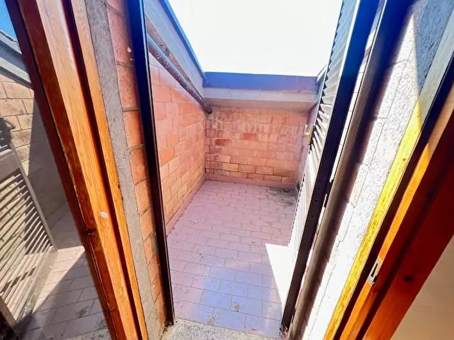 Immagine 23 di Appartamento in vendita  a Siena