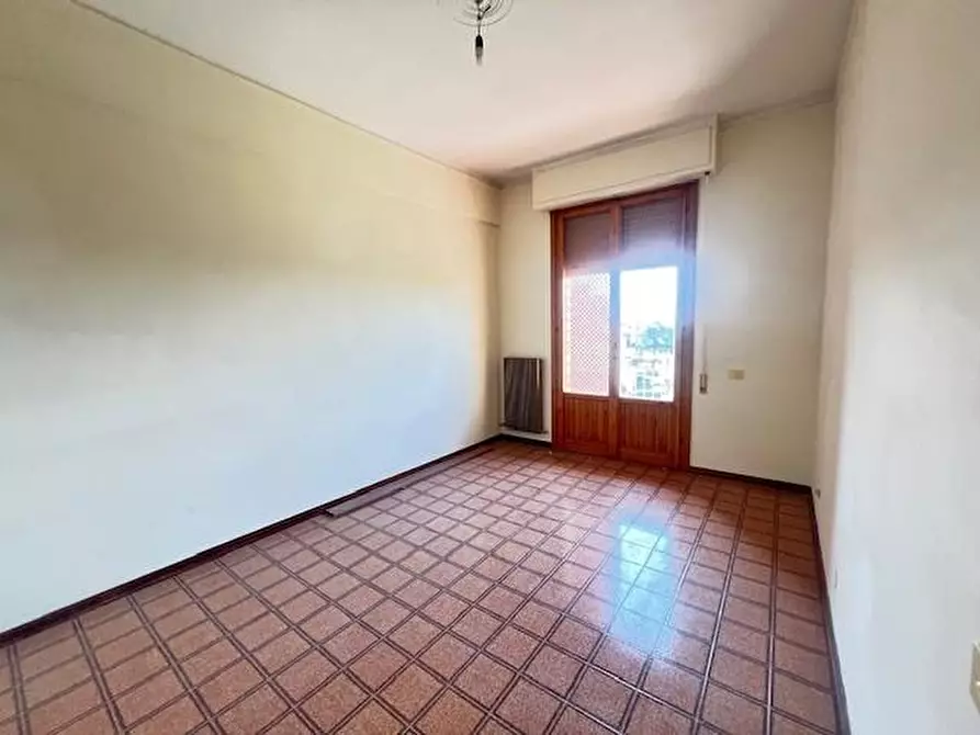 Immagine 12 di Appartamento in vendita  a Siena