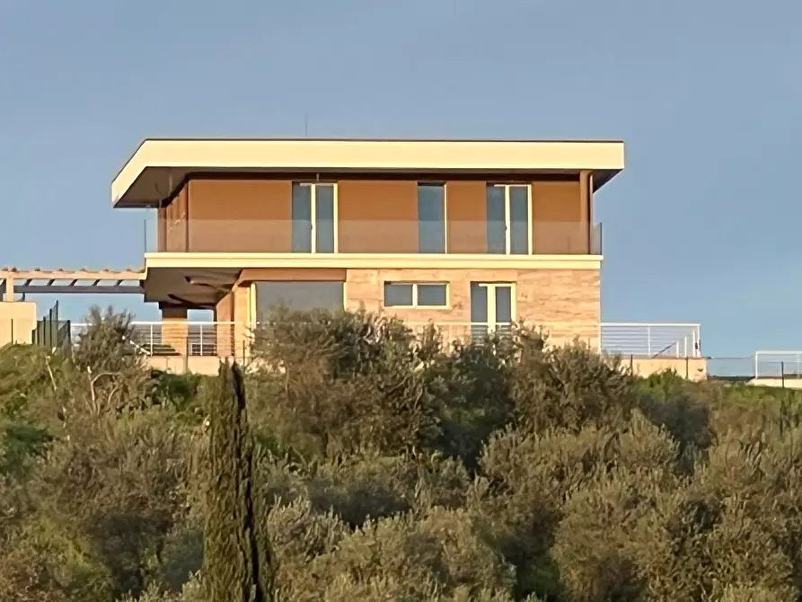 Immagine 2 di Villa in vendita  a Montelupo Fiorentino