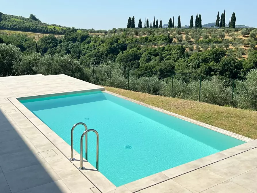 Immagine 3 di Villa in vendita  a Montelupo Fiorentino