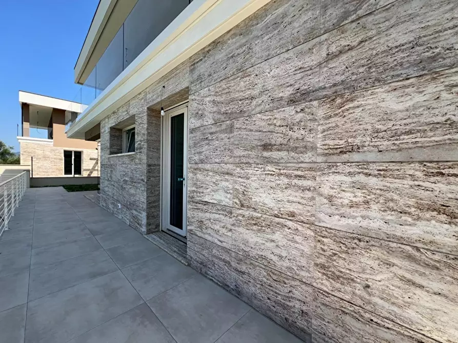 Immagine 36 di Villa in vendita  a Montelupo Fiorentino