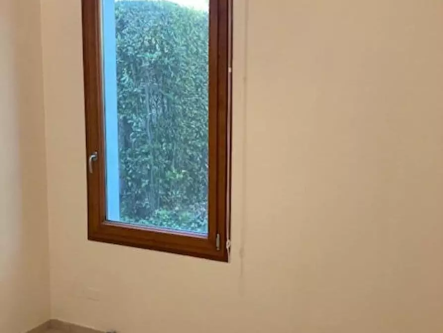 Immagine 8 di Villa in affitto  a San Giuliano Terme