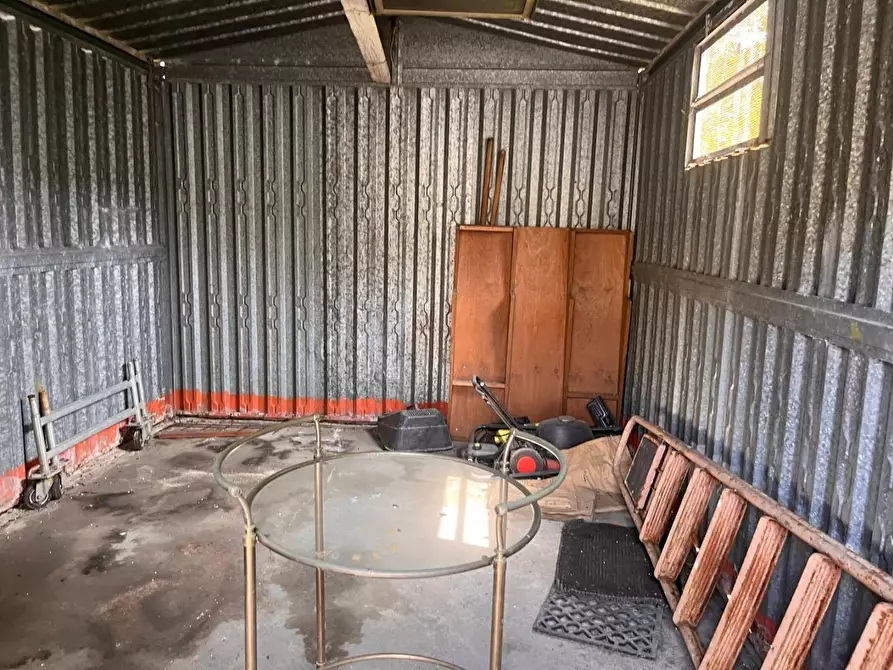 Immagine 11 di Villa in vendita  a Pisa