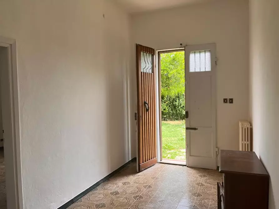 Immagine 25 di Villa in vendita  a Pisa