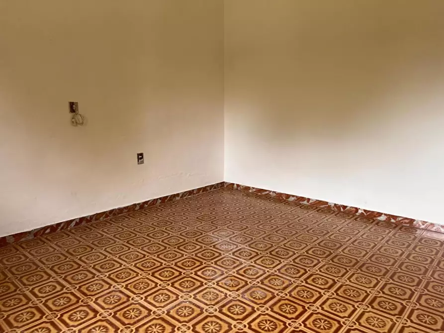 Immagine 50 di Villa in vendita  a Pisa