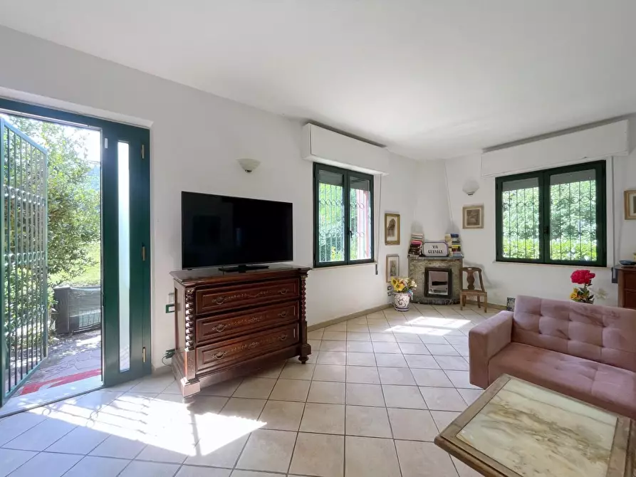 Immagine 30 di Casa indipendente in vendita  a Camaiore