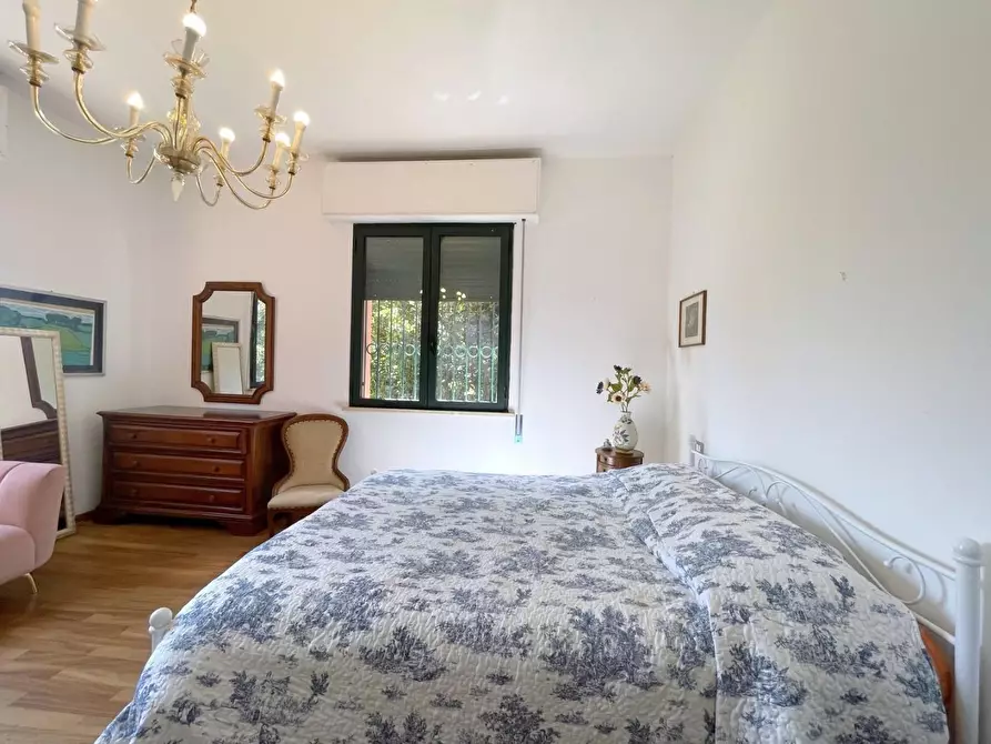 Immagine 25 di Casa indipendente in vendita  a Camaiore