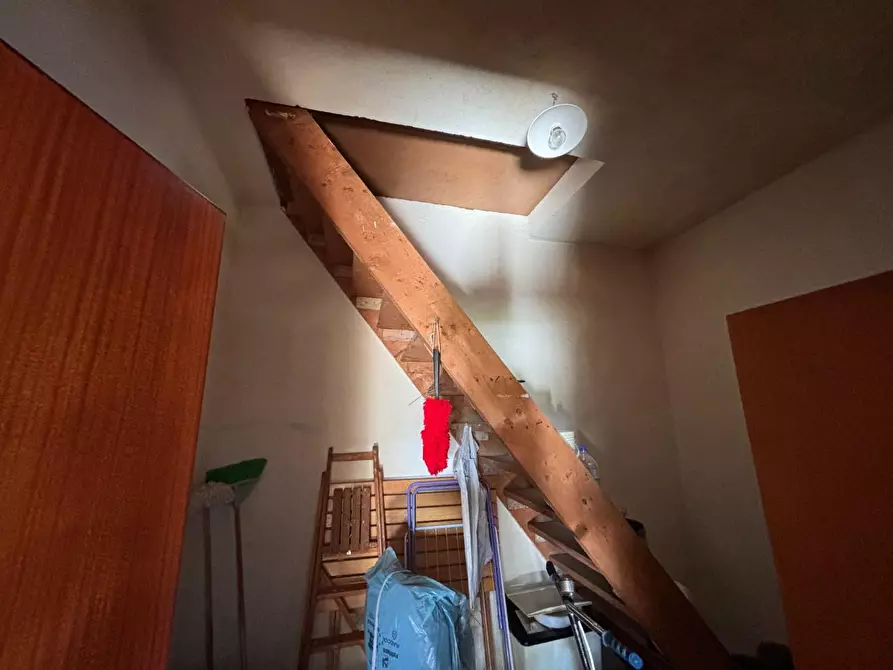 Immagine 24 di Casa bifamiliare in vendita  a Fucecchio
