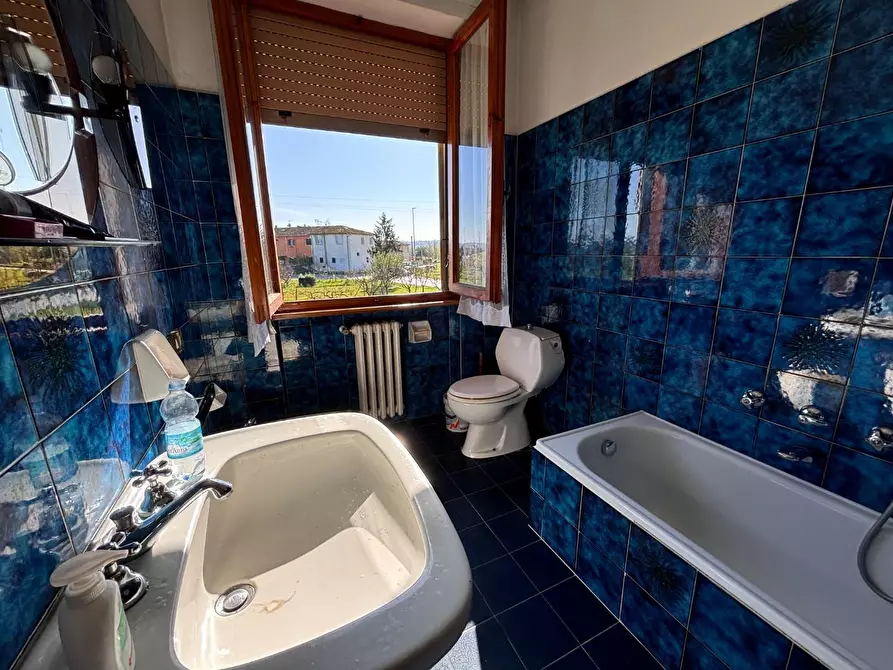 Immagine 17 di Casa bifamiliare in vendita  a Fucecchio