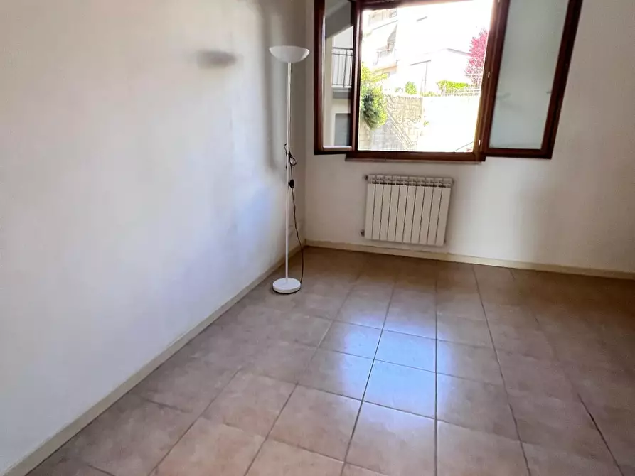 Immagine 9 di Appartamento in vendita  a Colle Di Val D'elsa