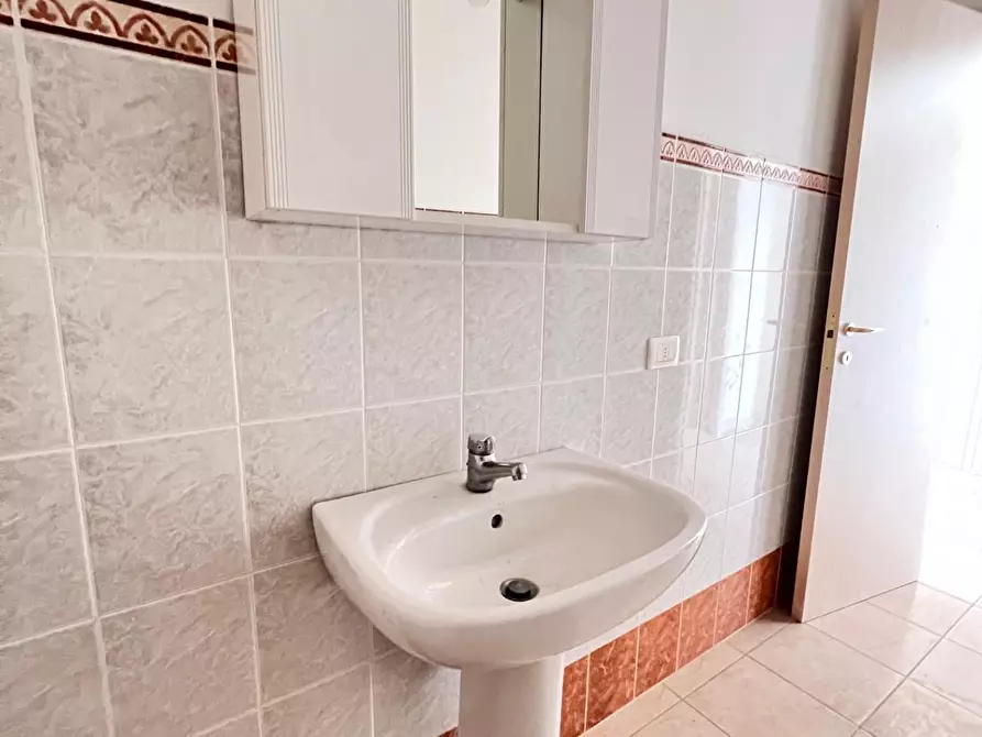 Immagine 13 di Appartamento in vendita  a Colle Di Val D'elsa