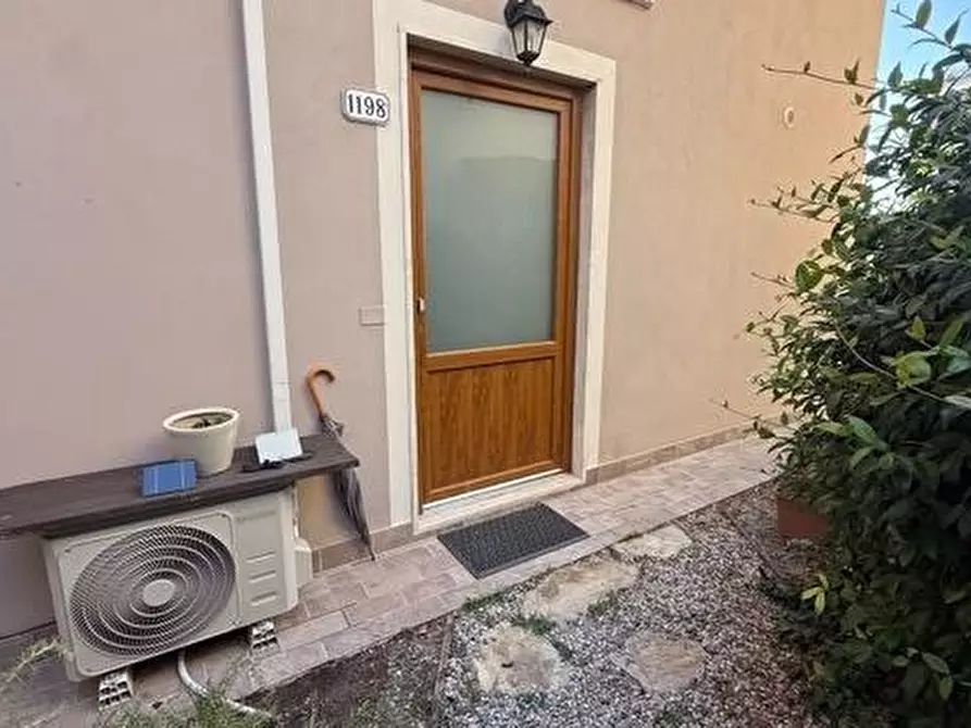 Immagine 14 di Terratetto in vendita  a Lucca