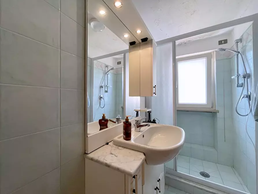 Immagine 45 di Casa indipendente in vendita  a Massarosa