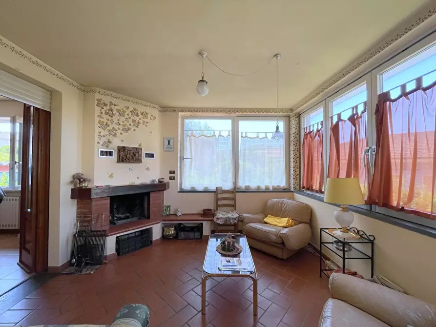 Immagine 7 di Casa indipendente in vendita  a Massarosa
