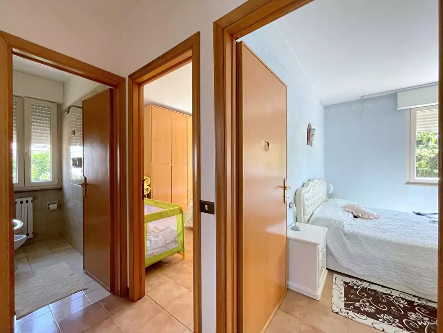 Immagine 25 di Casa indipendente in vendita  a Massarosa