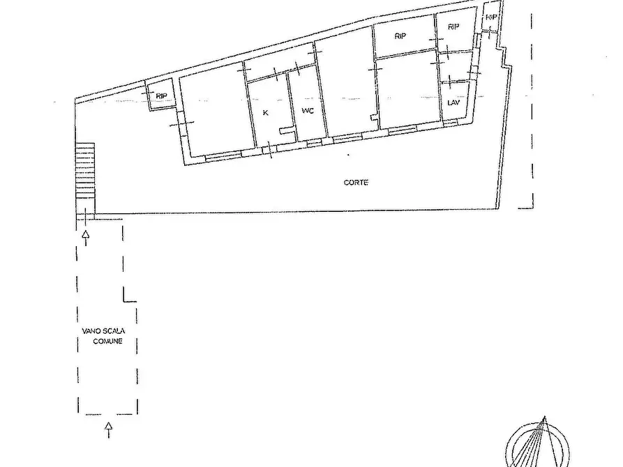 Immagine 23 di Appartamento in vendita  a Sant'agata Li Battiati