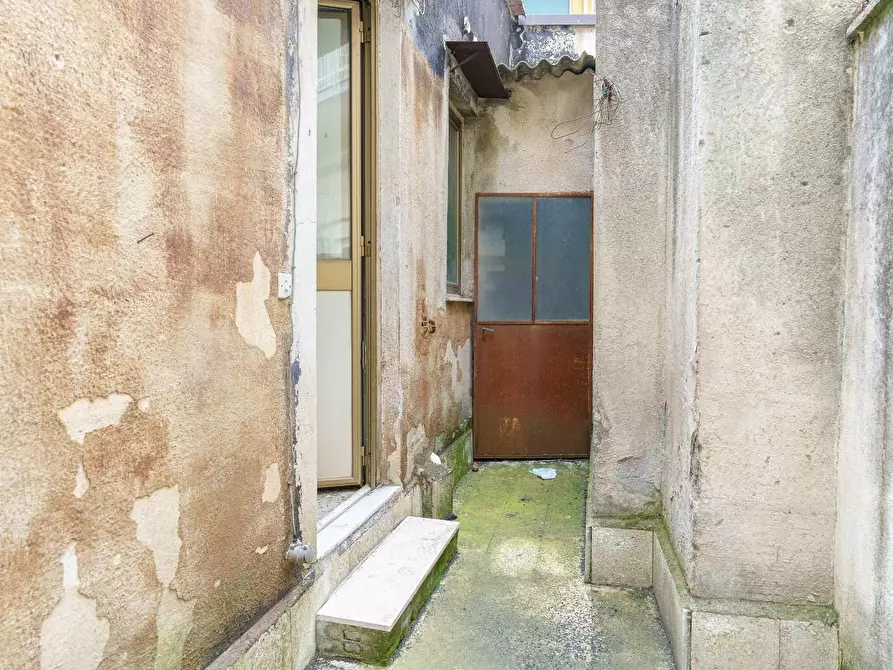 Immagine 14 di Appartamento in vendita  a Sant'agata Li Battiati