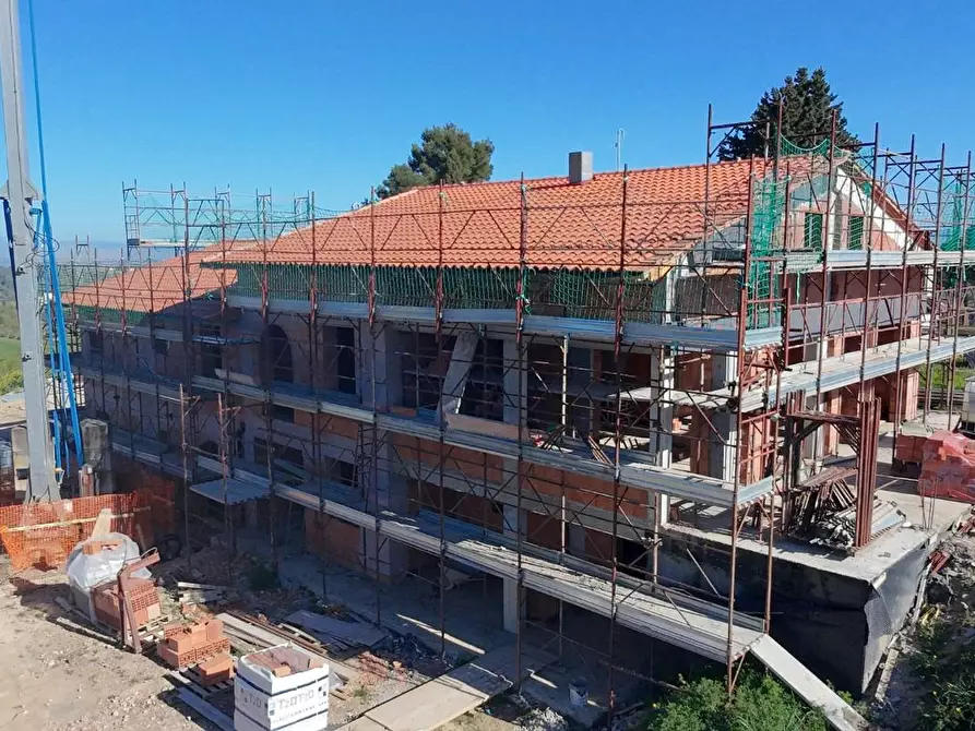 Immagine 2 di Villa in vendita  a San Miniato