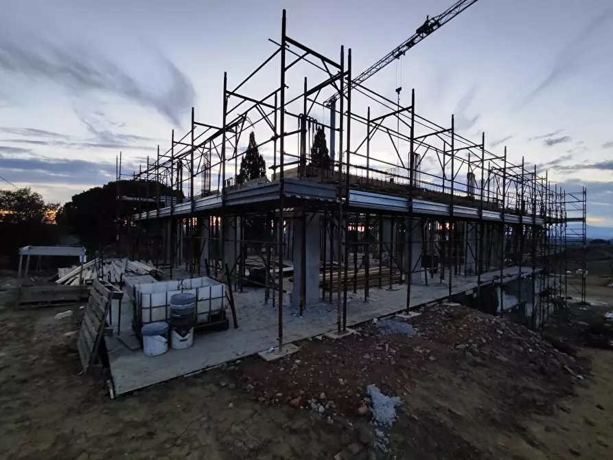 Immagine 5 di Villa in vendita  a San Miniato