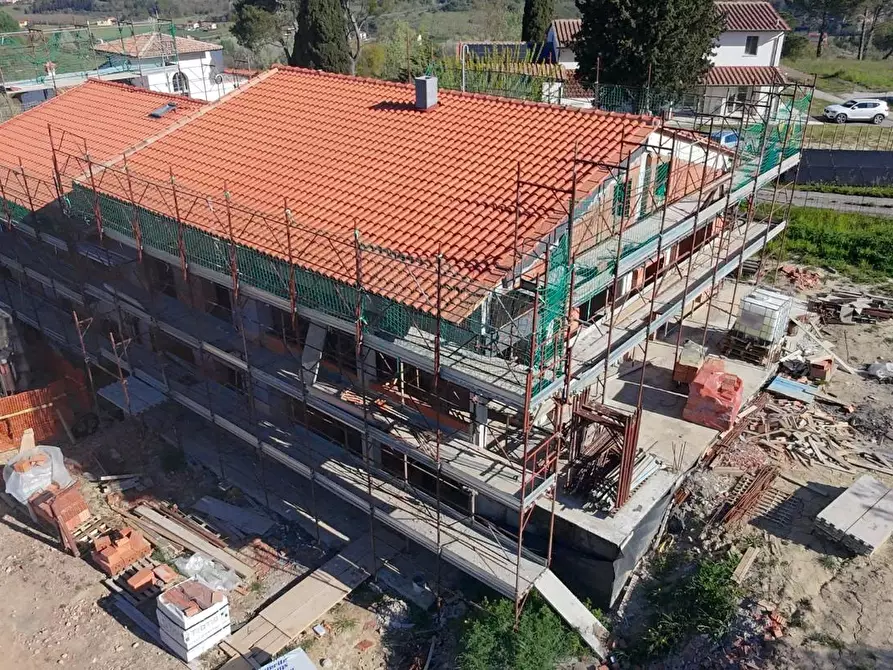 Immagine 3 di Villa in vendita  a San Miniato