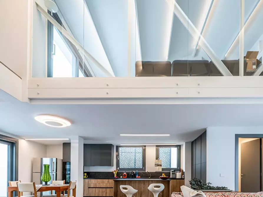 Immagine 2 di Appartamento in vendita  a Pontedera